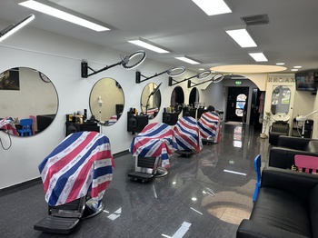 Barbier Relax, Almere Stad