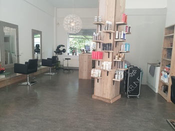 Jacky's hairstyle, Rotterdam