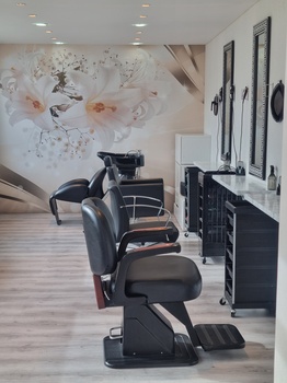 MvG Haarstudio, Hoogvliet