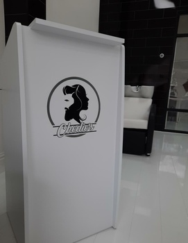 Chedie’s hair en beauty salon, Rotterdam
