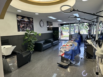 Barber Relax, Almere Stad