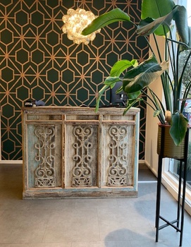 @uZz, Den Haag